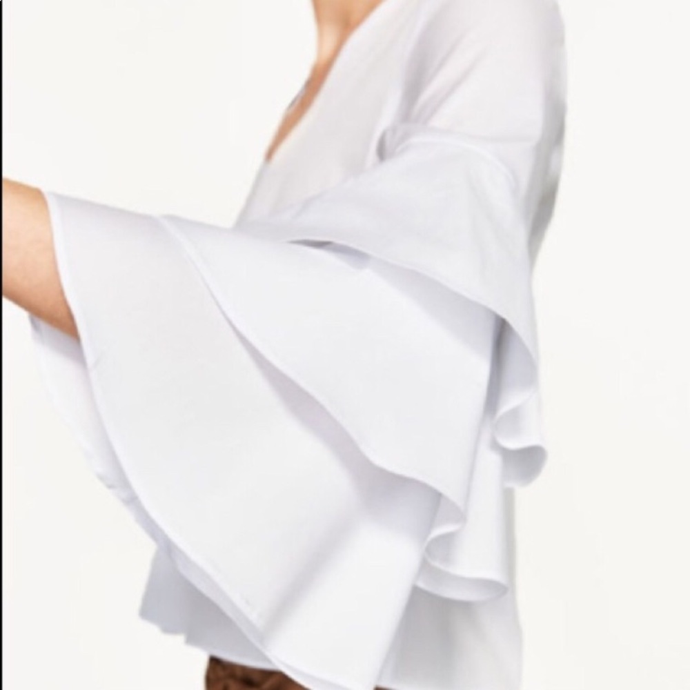 Zara Cotton Ruffled Sleeve Top (Size XS) NWT